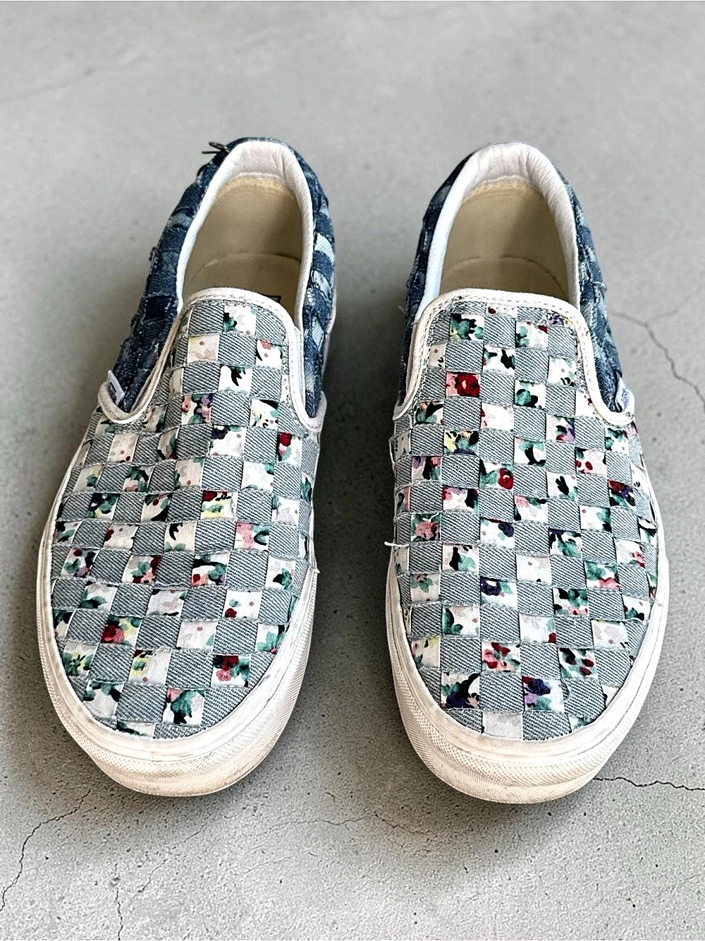 Vans Classic Slip-On Stackform Woven Denim Floral Sneakers Size 9